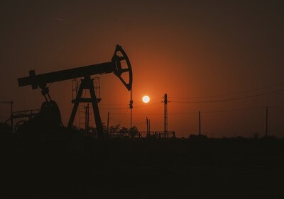 oil rig at sunset